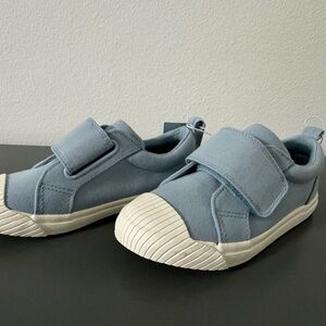 Cat & Jack Light Blue Kids Sneakers